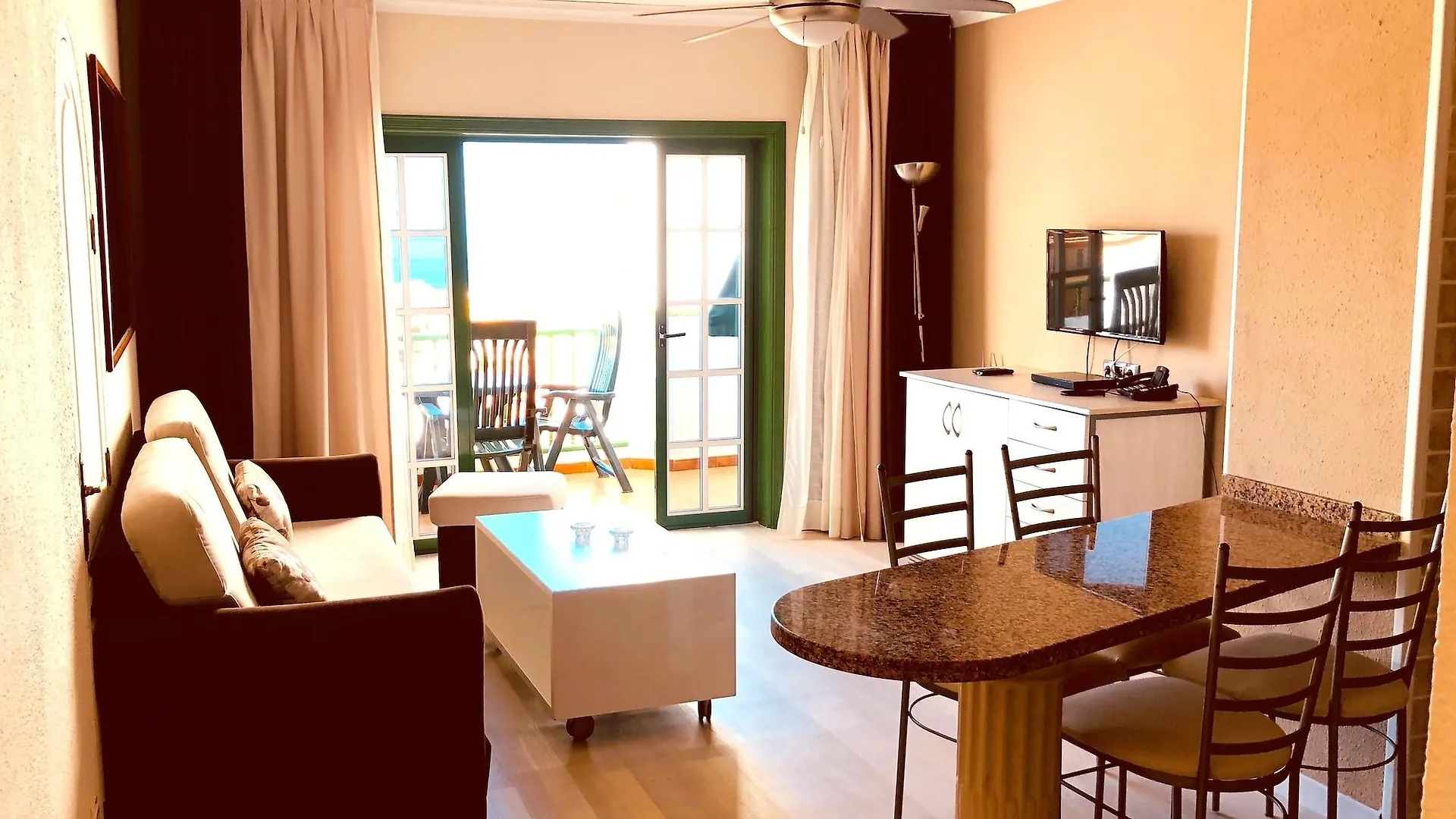Regency Torviscas Apartments And Suites Costa Adeje  3*, Costa Adeje (Tenerife) Spain